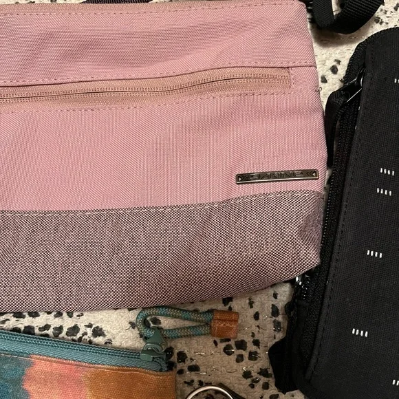 Lot of 3 Dakine/Po Campo Travel Crossbody Bags & Wallets - Picture 3 of 9